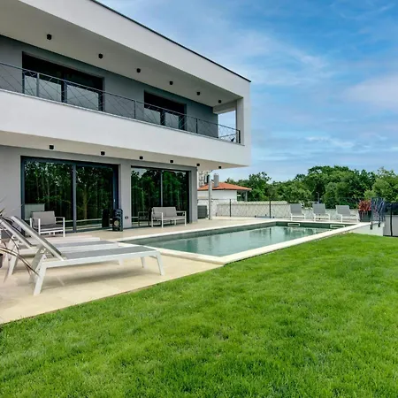 Lovely In Hébergement de vacances