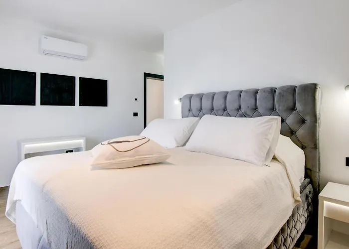 Lovely In Hébergement de vacances