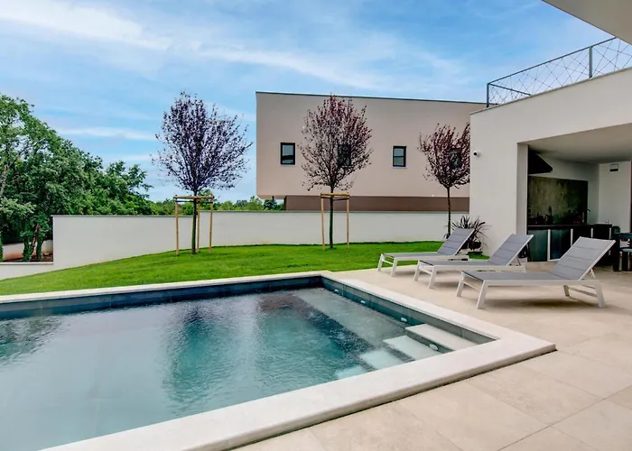 Lovely In * Štokovci